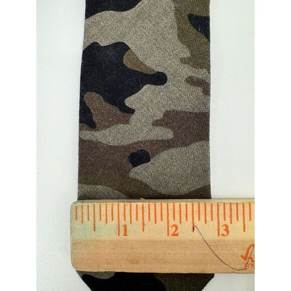Banana Republic Tie Camo Surplus Olive Green Black Cotton Skinny Necktie - Picture 8 of 9